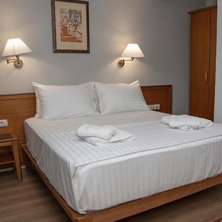 Arber Hotel Tiranë Luaran gambar